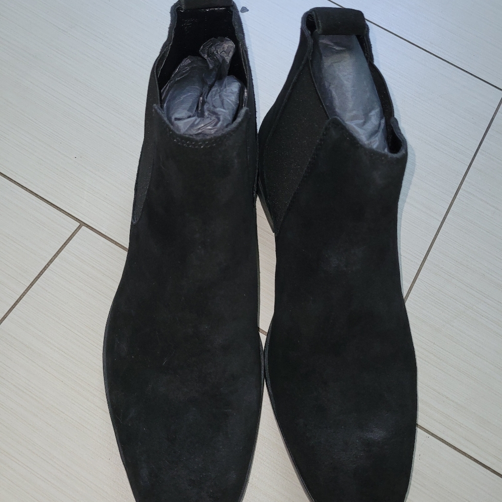 Shoe